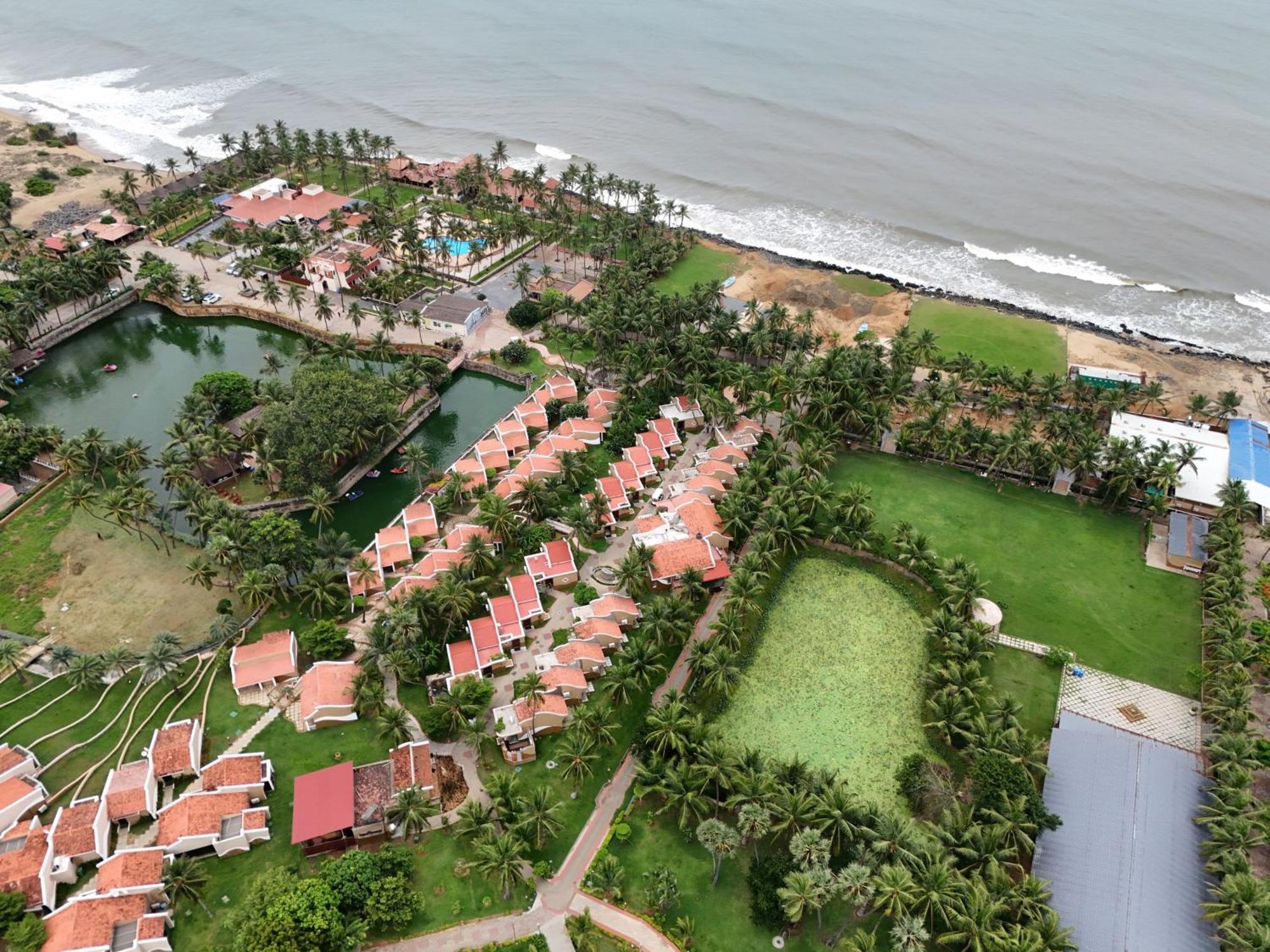 Mgm Beach Resorts East Coast Road Ченай Екстериор снимка